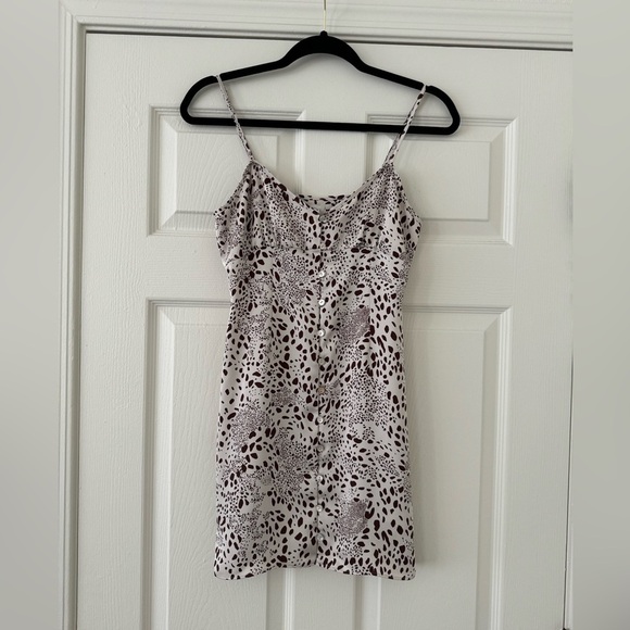 Aritzia Wilfred Slip Dress size 2 - Picture 1 of 4